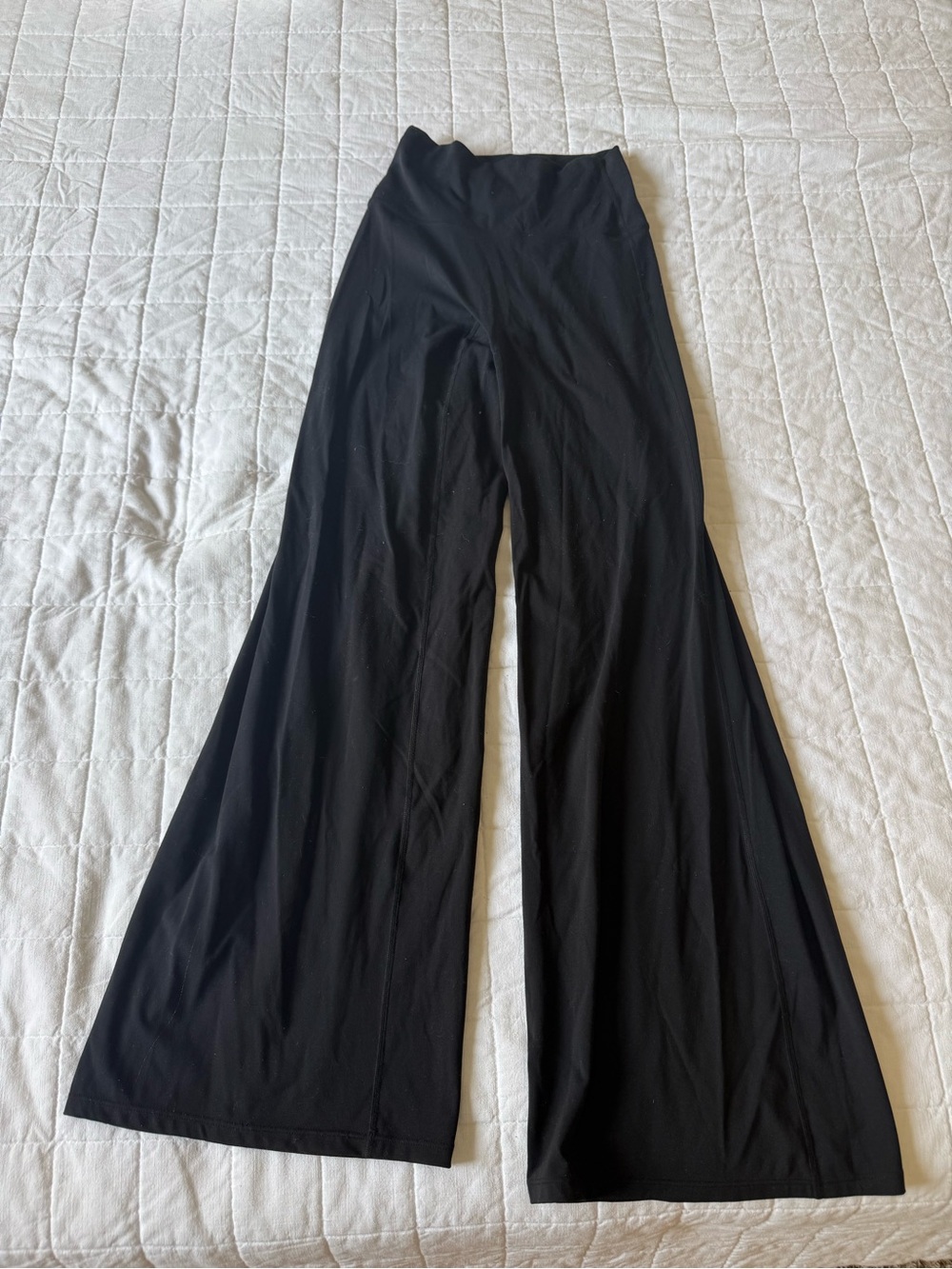 Black High-Waist wide leg gym pants trousers Tala